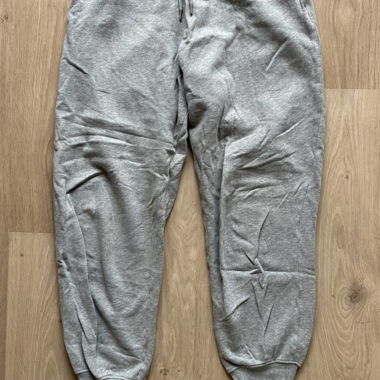 Pantaloni sportivi Monki grigi S
