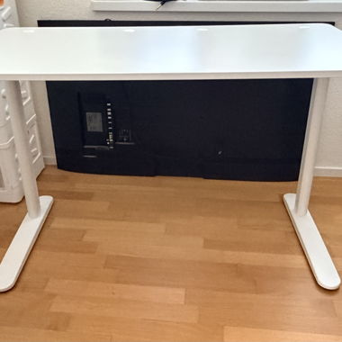 Bureau debout IKEA RELATERA