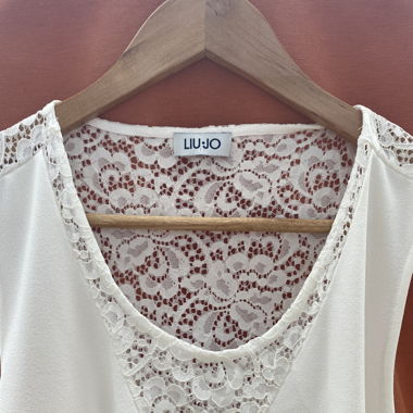Top avec détails dentelle - Liu Jo