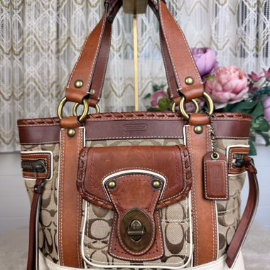 100% Original Vintage Coach Legacy Limited Edition