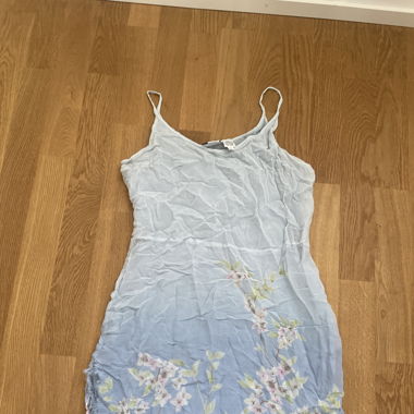 Blaues Kleid
