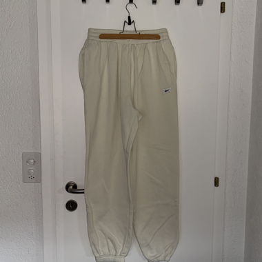 Pantalon de jogging Reebok beige