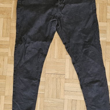 Jeans Highrise Clockhouse Gr. 44
