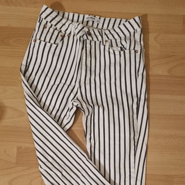 Skinny Jeans gestreift