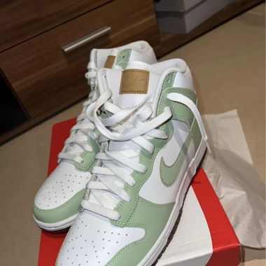 Nike Dunk Hi Retro
