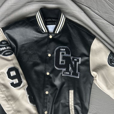 College Jacke Schwarz