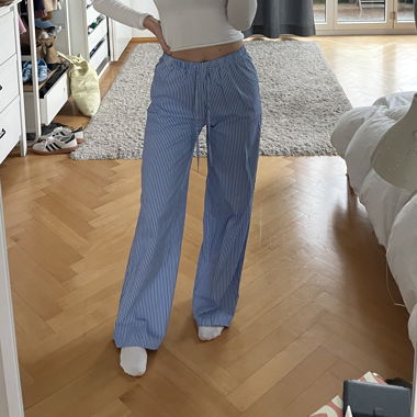 Stradivarius Hose