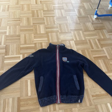 Dünne Jacke