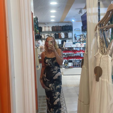 Maxikleid mit Marmorprint