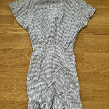 Summer dress size 34 with check pattern