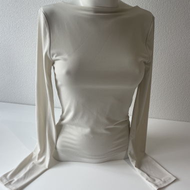 Backless top