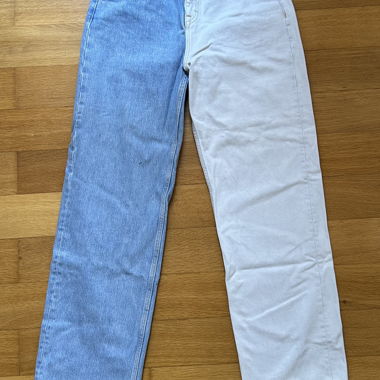 Jeans bicolore bleu clair et blanc
