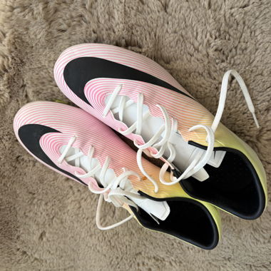 Scarpe da calcio Nike multicolore