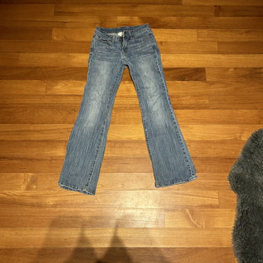 Low waist boot cut jeans 