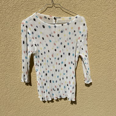 White shirt with dots
