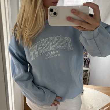 Pull bleu et blanc de Copenhague