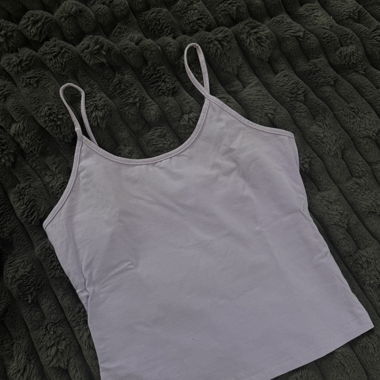 top violet pastel