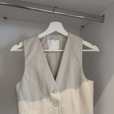 mango vest