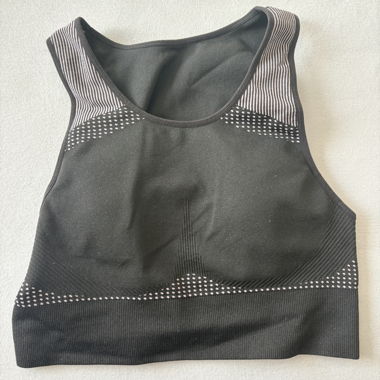 Top sportivo nero