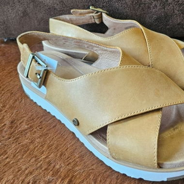 UGG Sandalen - Gr. 38, super Zustand!