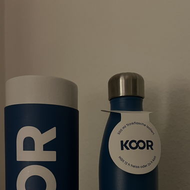 Stainless steel thermos bottle
