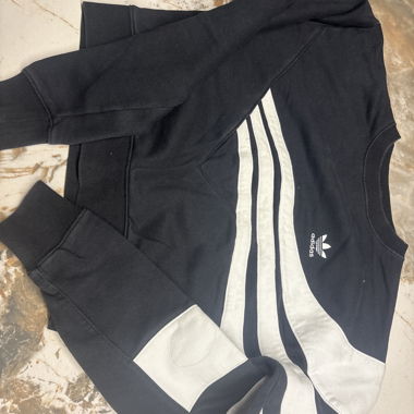 Adidas sweatshirt nero