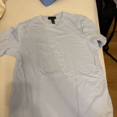 t shirt hellblau