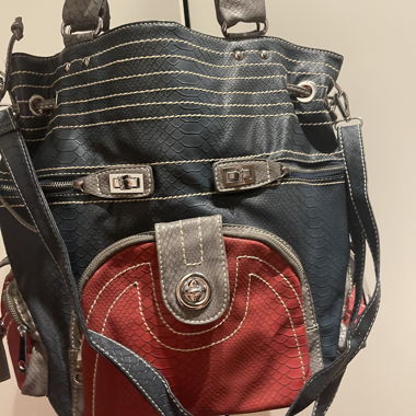 Schöne grosse Handtasche