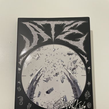 ATE Album von Straykids (Grün)