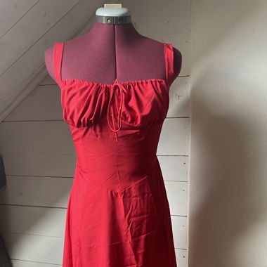 Rotes Korsettkleid