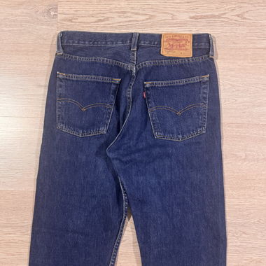 levis