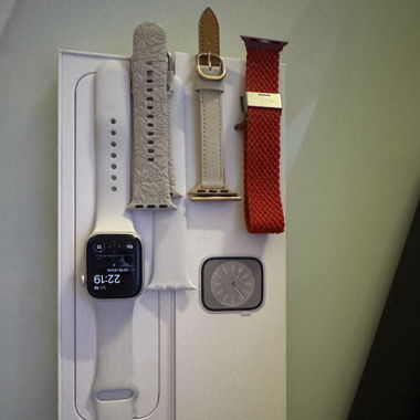 Apple Watch Serie 8 / Silber