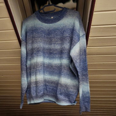 Maglione in maglia ombre blu