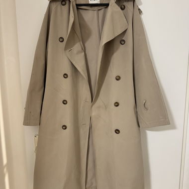 Trench coat