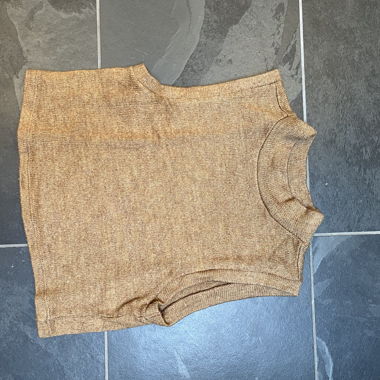 Noisy May top smanicato in maglia marrone XS