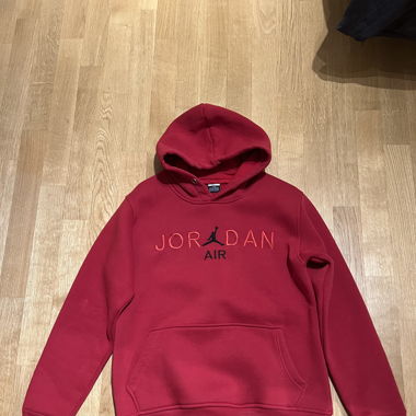 Roter Jordan Hoodie