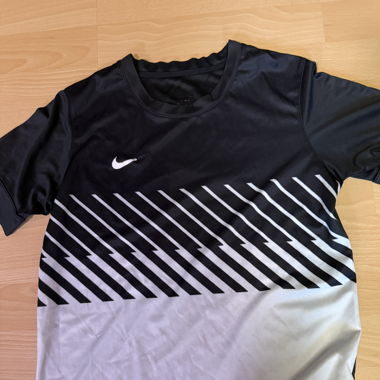 T-shirt de sport Nike pour enfants