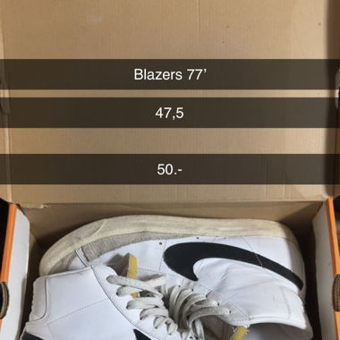 Nike blazzers 77’