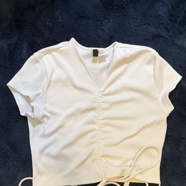 2 crop tops