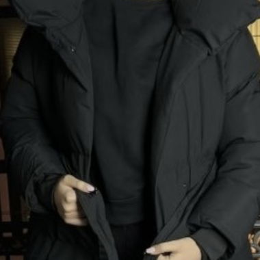 Komplett Neue Winterjacke in Schwarz