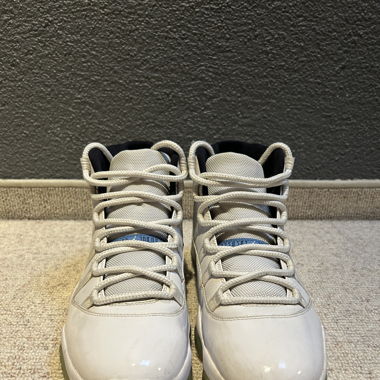 Air Jordan 11 Retro „Legend Blue“