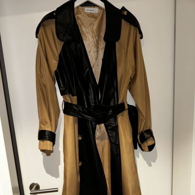 Trenchcoat mit Leder