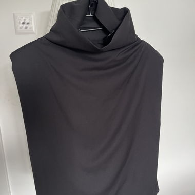 Zara Black Sleeveless Top
