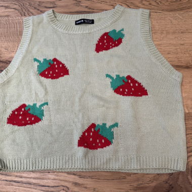 Green Strawberry Print Sweatervest 