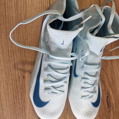 Chaussures de football Nike Mercurial