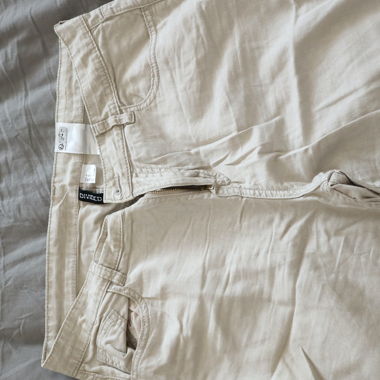 Pantaloni beige
