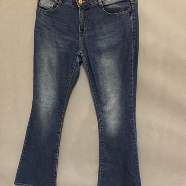 Blaue Bootcut-Jeans