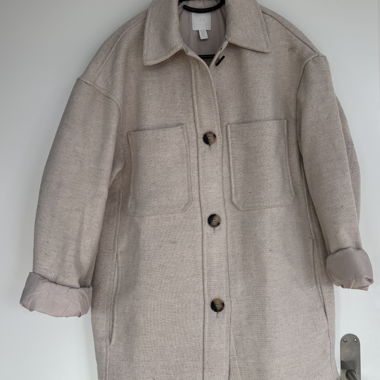Giacca oversize beige con grandi bottoni M