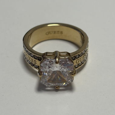 Guess Ring