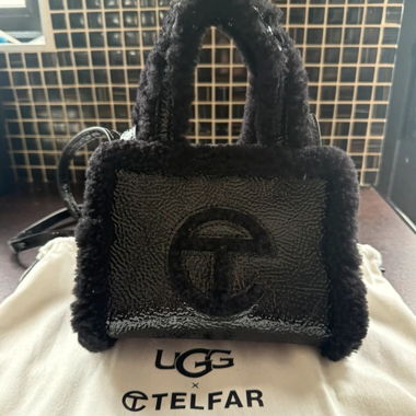 Borsa UGG x Telfar nera